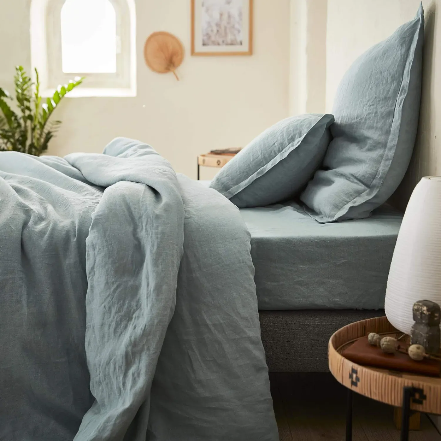 Hot Habitat Linen