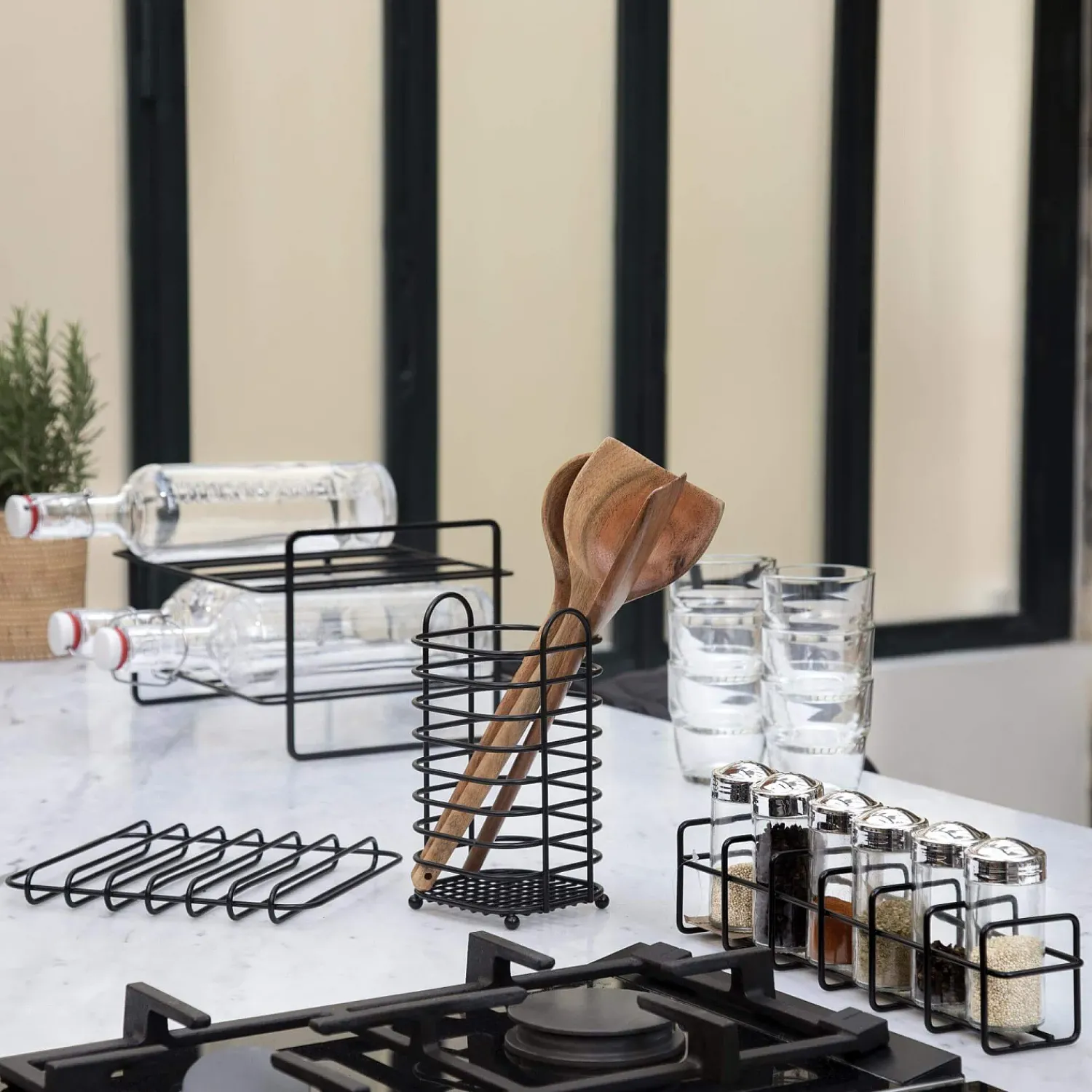 Sale Habitat Mikado